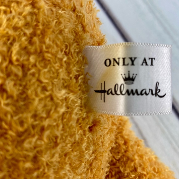 Hallmark Winnie the Pooh plush Story Buddy, Pooh Bear with sounds working - Picture 5 of 10